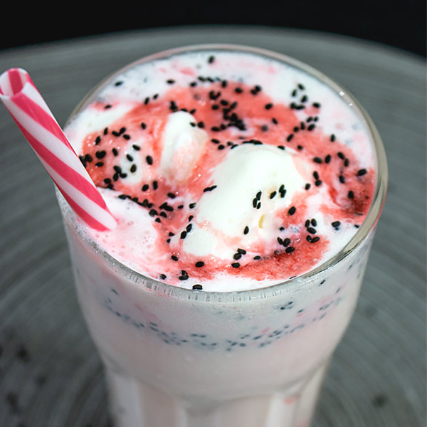 cold falooda drink