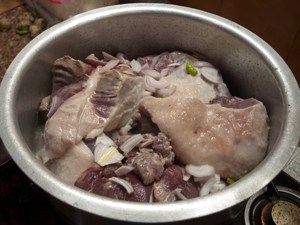 Goan Pork Sorpotel Recipe - Indian Pork Curry - How to make sorpotel #stepbystep #recipe masalaherb.com