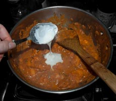 Easy Butter Chicken Recipe - Murgh Makhani www.masalaherb.com