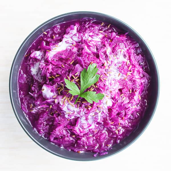 German Red Cabbage Recipe [Rotkohl] - MasalaHerb.com