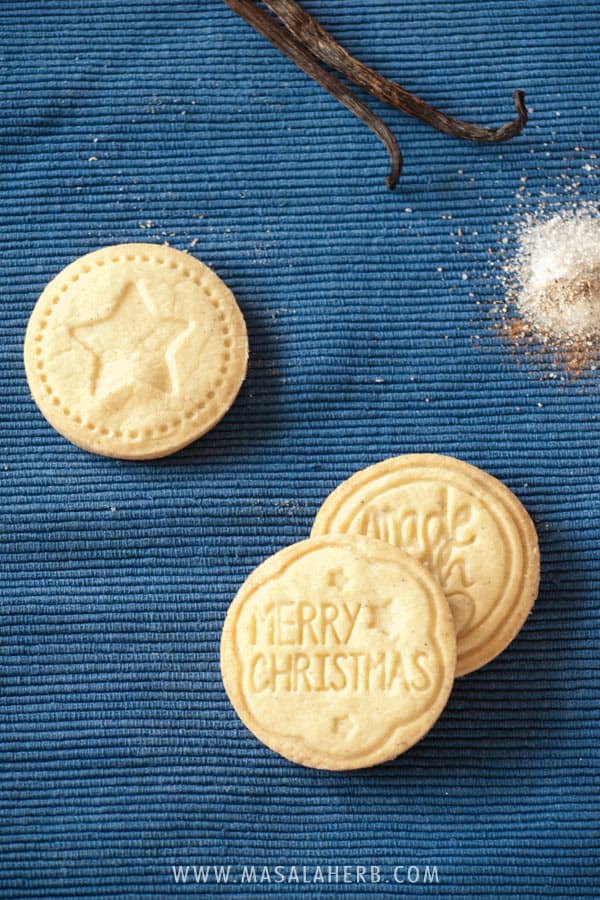 Stamped Cookies - Albertle German cookies - How to make stamped cookies from scratch easily at home. These are christmas cookies however you can make them all year round too. Gift cookies for Christmas to your family and friends! www.MasalaHerb.com #cookies #stamped #christmas #german #masalaherb