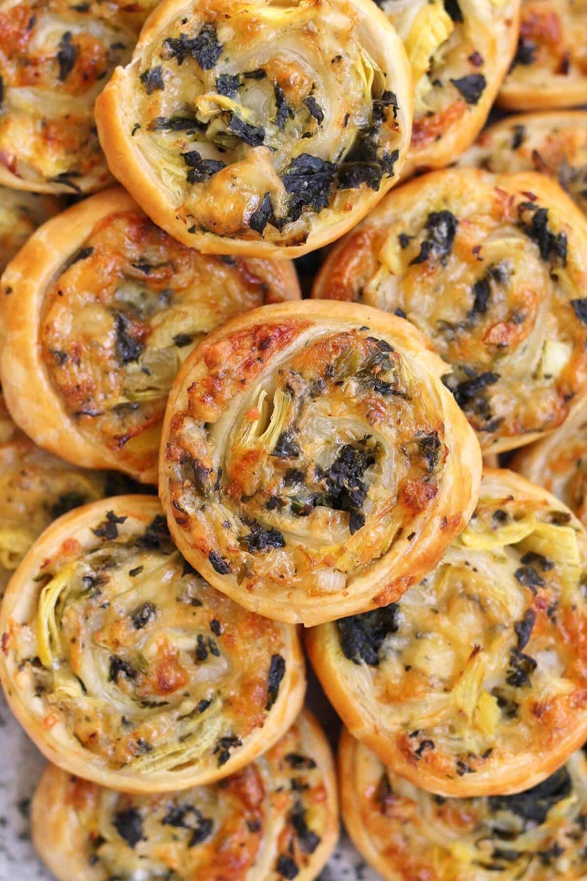 Spinach and Artichoke Puff Pastry Swirls