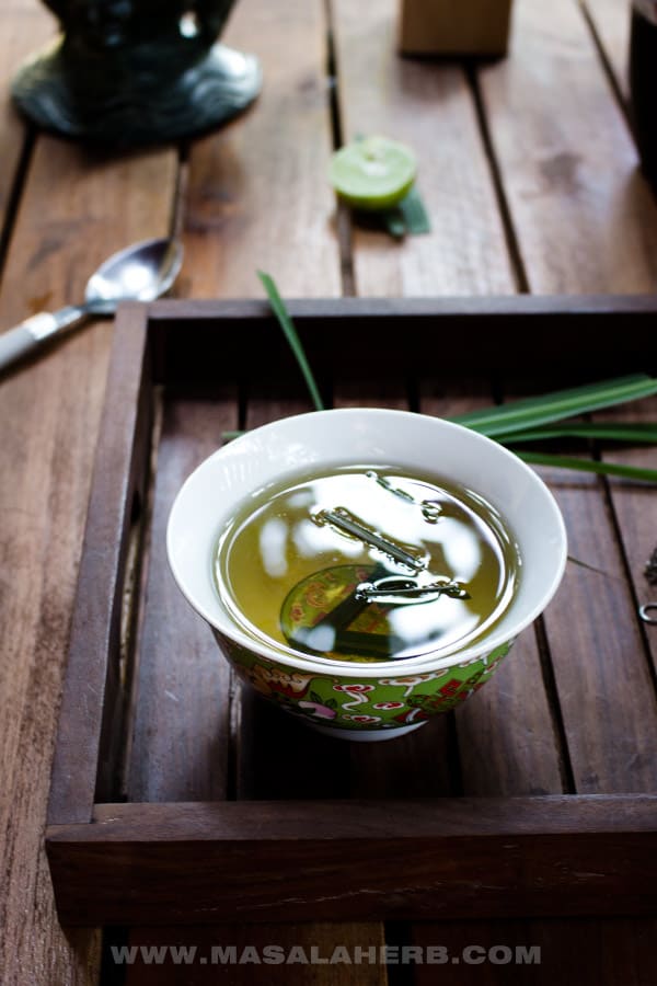 Fresh Lemongrass Tea