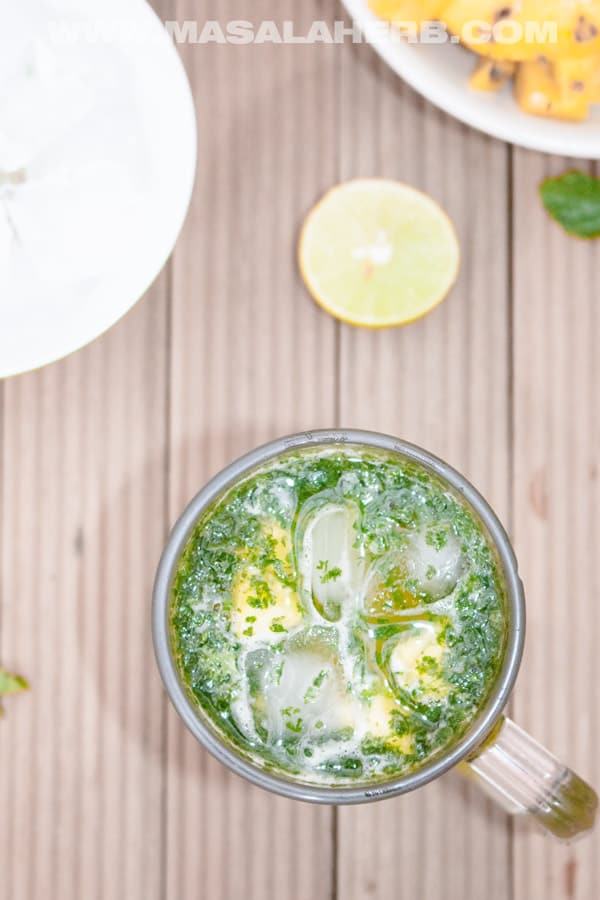 Pineapple Mojito Recipe with Mint [Easy]