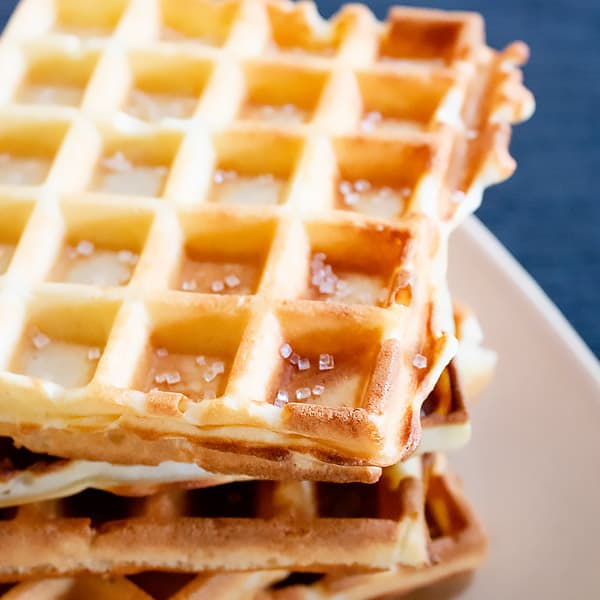 Fluffy Waffle Recipe [+Crispy]