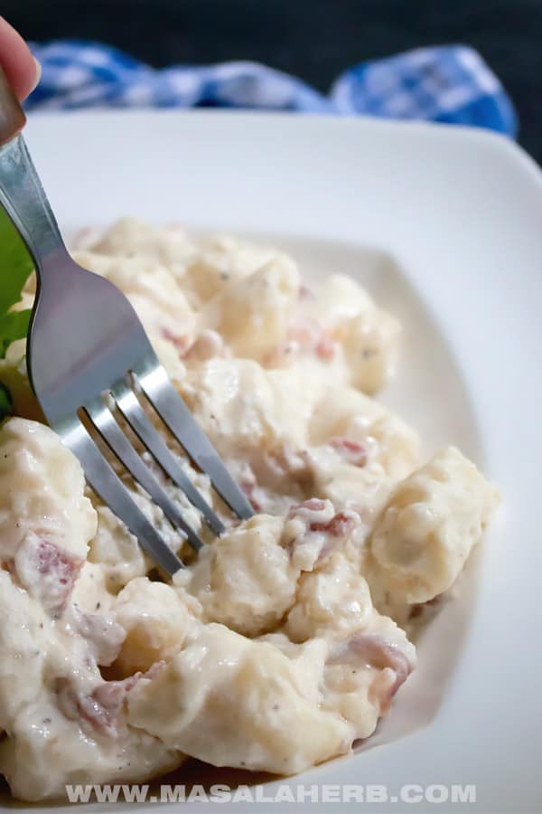 Cheesy Gnocchi Cream Sauce with Bacon Recipe