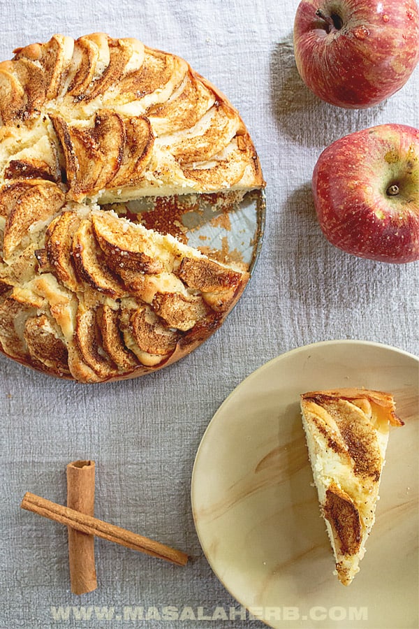 Easy German Apple Cake Recipe - Apfelkuchen