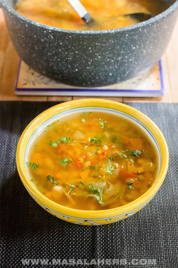 Spicy Moroccan lentil Soup - Veg Harira Recipe 🍲 [+Video] | Masala Herb