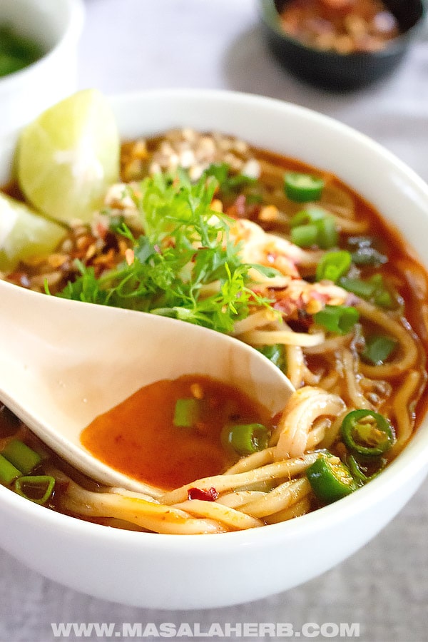 Spicy Thai Noodle Soup Recipe