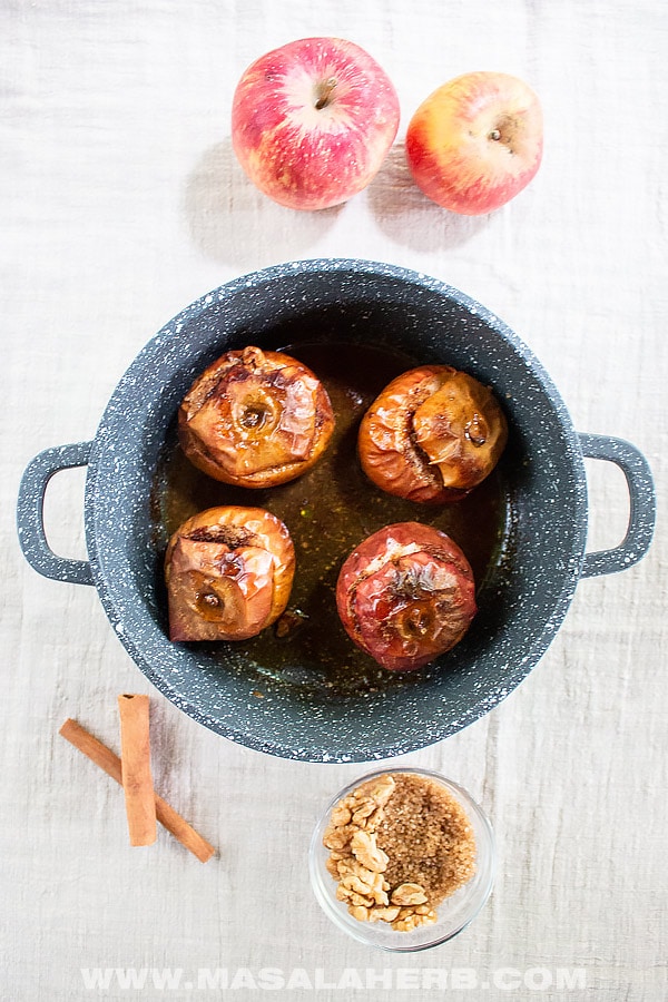 Stuffed Baked Apples with Walnuts