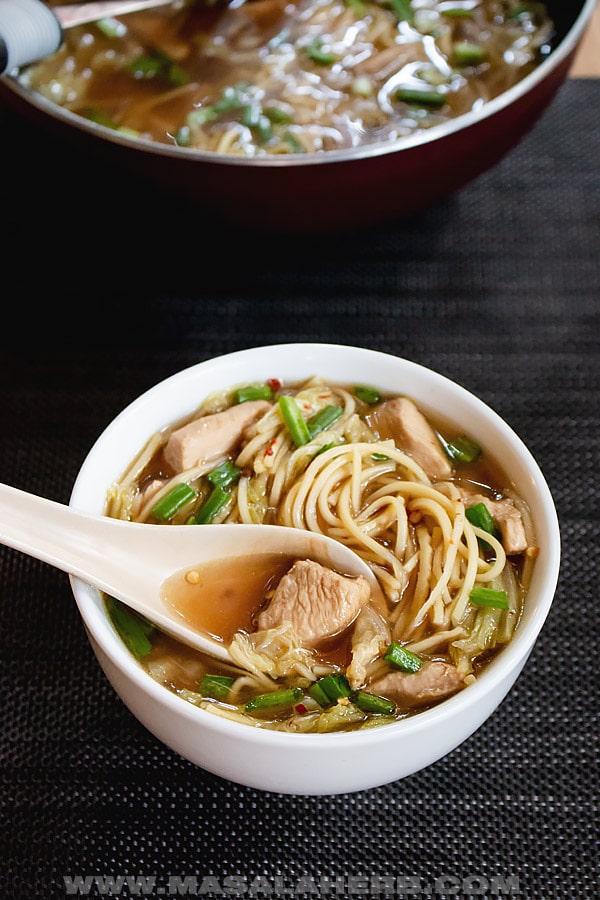 One-Pot Chinese Chicken Noodle Soup Recipe