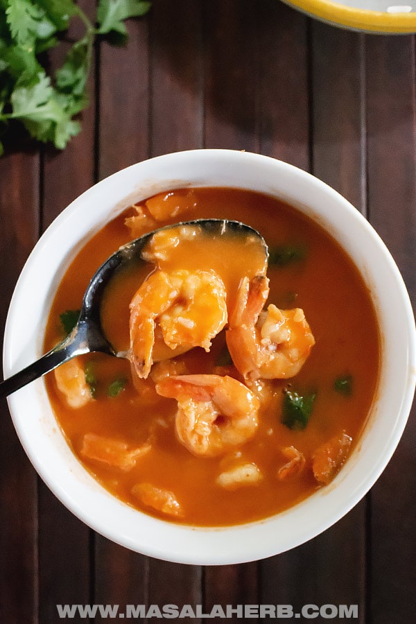 Thai Red Curry Shrimp Recipe with Coconut Milk