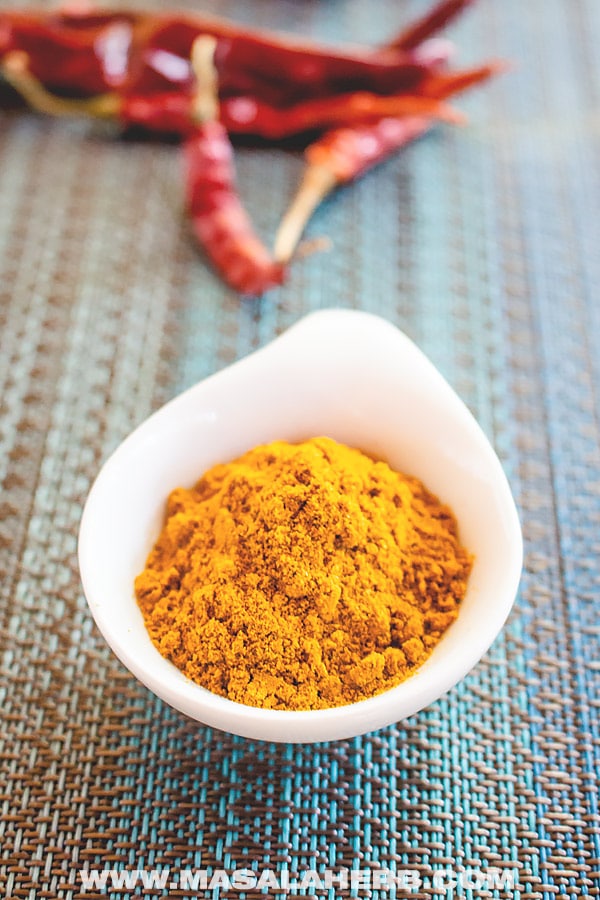 5-Minute Thai Yellow Curry Paste Recipe