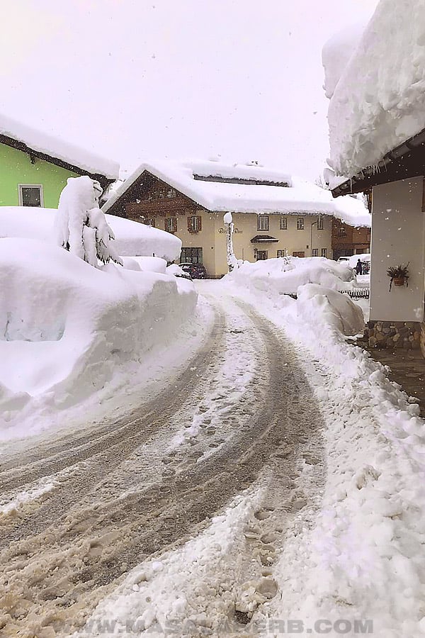 10 Things to do in St.Johann in Tirol in Winter [Austria]