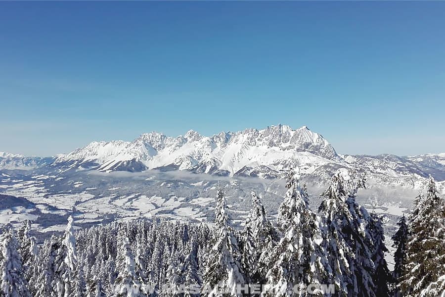 10 Things to do in St.Johann in Tirol in Winter [Austria]