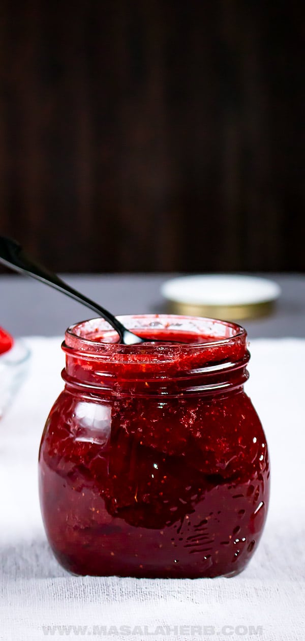 Easy Strawberry Jam Recipe
