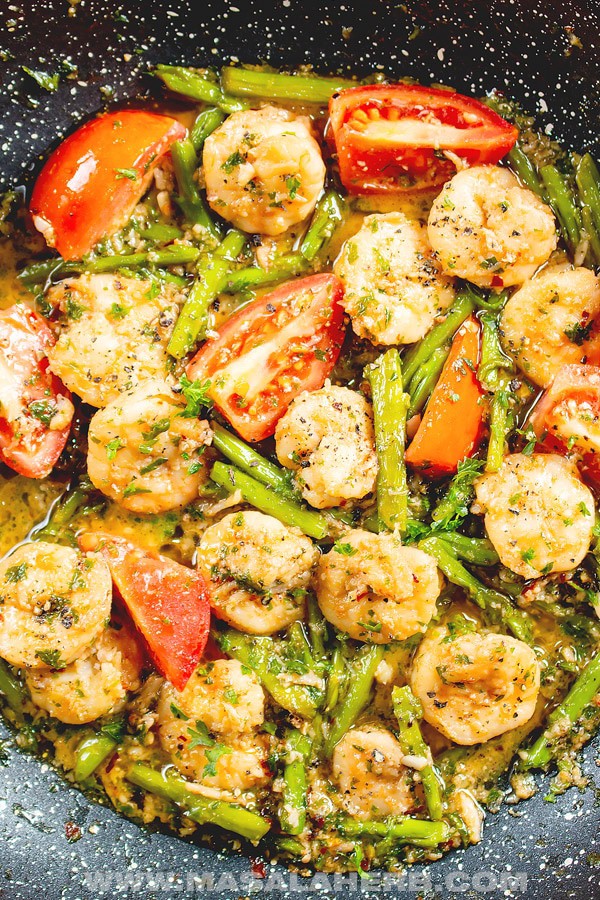 Shrimp Scampi with Asparagus and Tomato