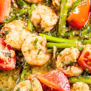 Shrimp Scampi with Asparagus and Tomato