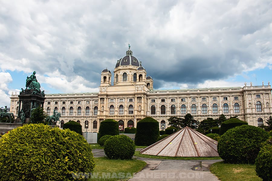 BEST Things to do in Vienna [3 day itinerary]