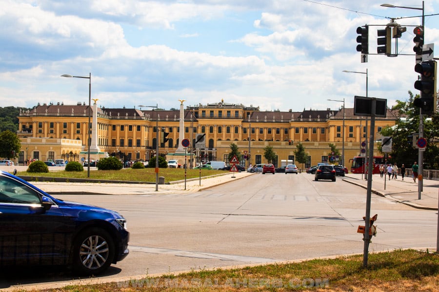 BEST Things to do in Vienna [3 day itinerary]