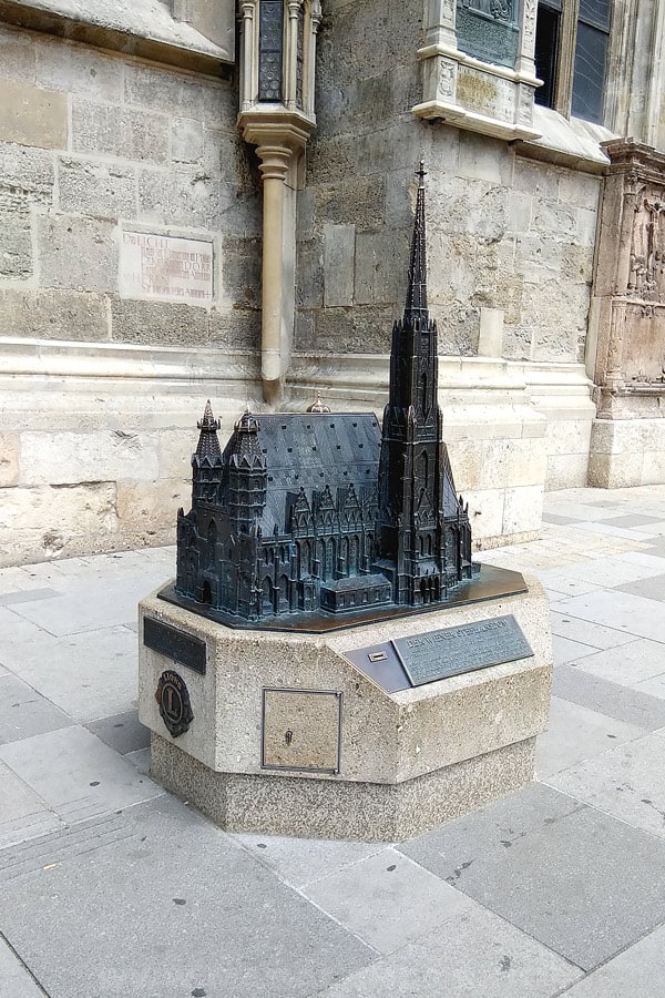 BEST Things to do in Vienna [3 day itinerary]