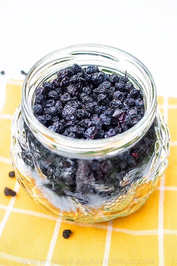 How to to make dehydrated blueberries
