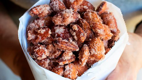 Cinnamon Candied Almonds Recipe