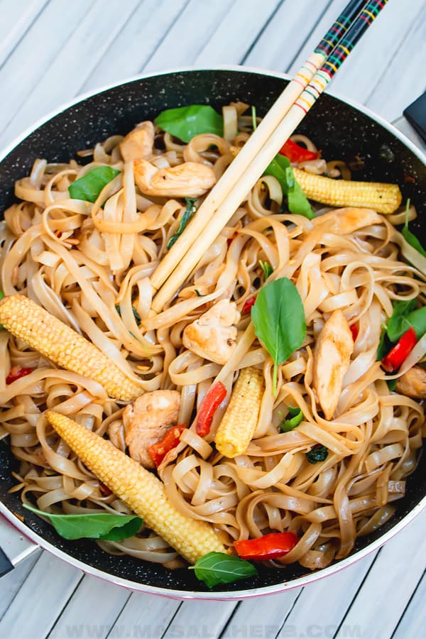 pad kee mao in a pan