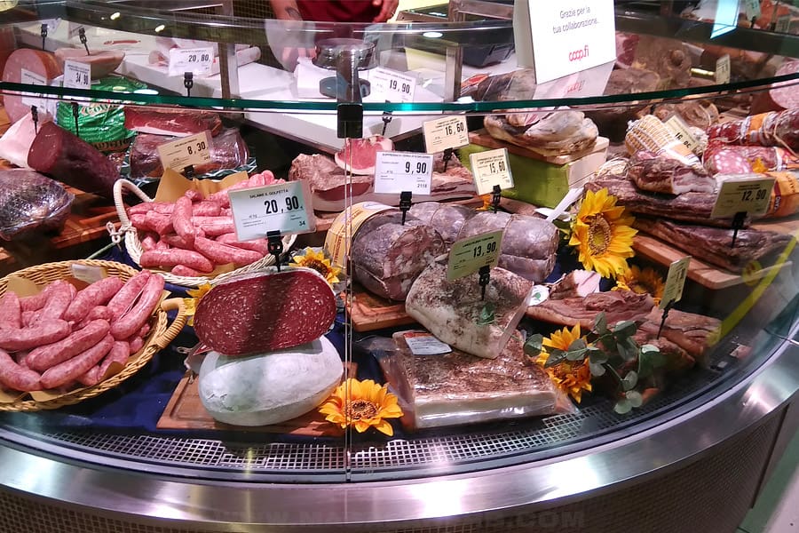 deli meat in Italy