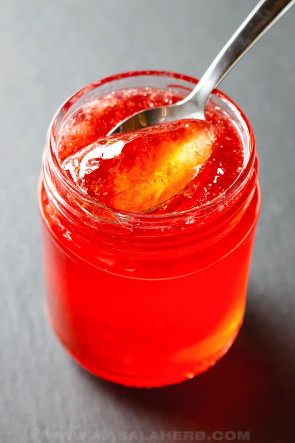 3 ingredient quince jelly