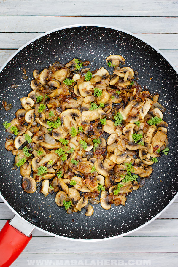 pan cooked mushrooms