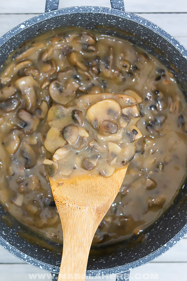 mushroom gravy prepared from scratch