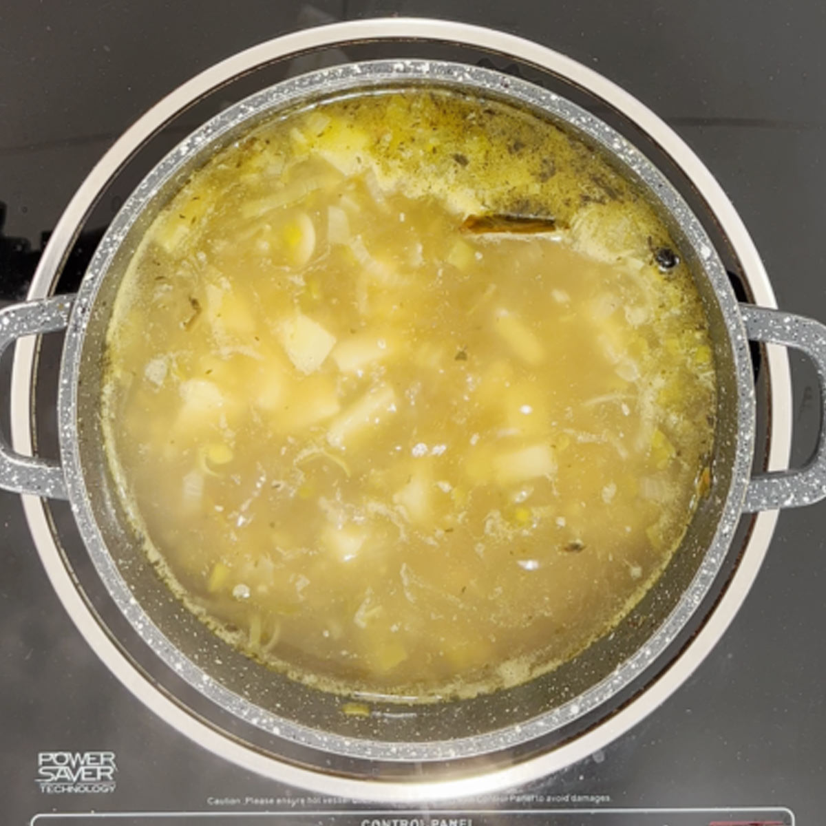 potato leek soup simmering