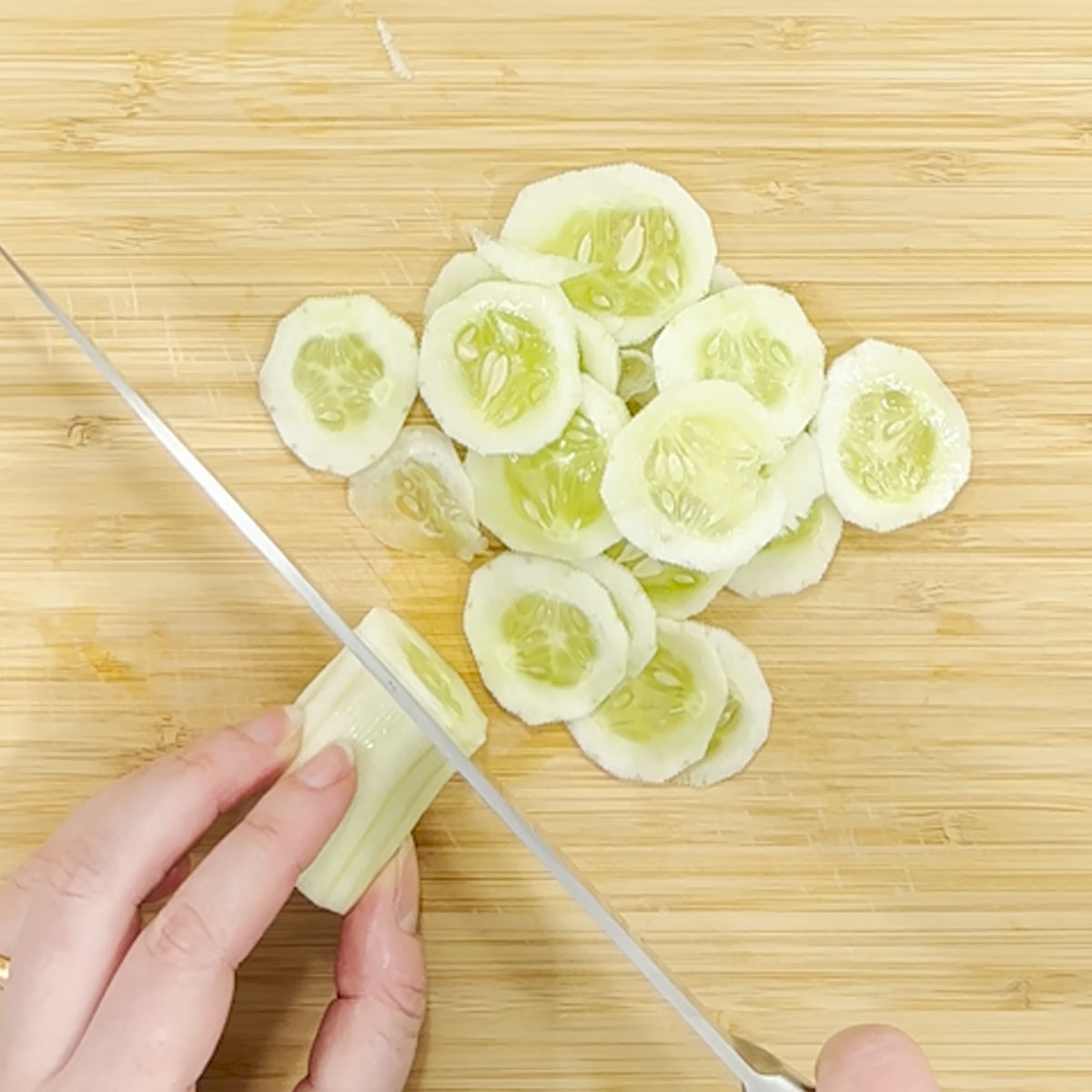slicing cucumber