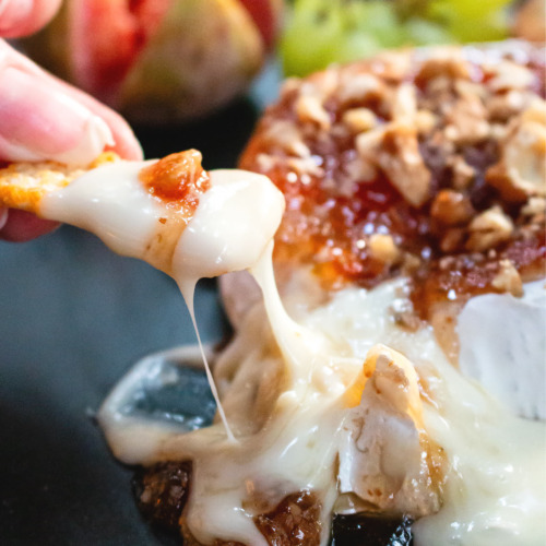 melted baked brie cheese