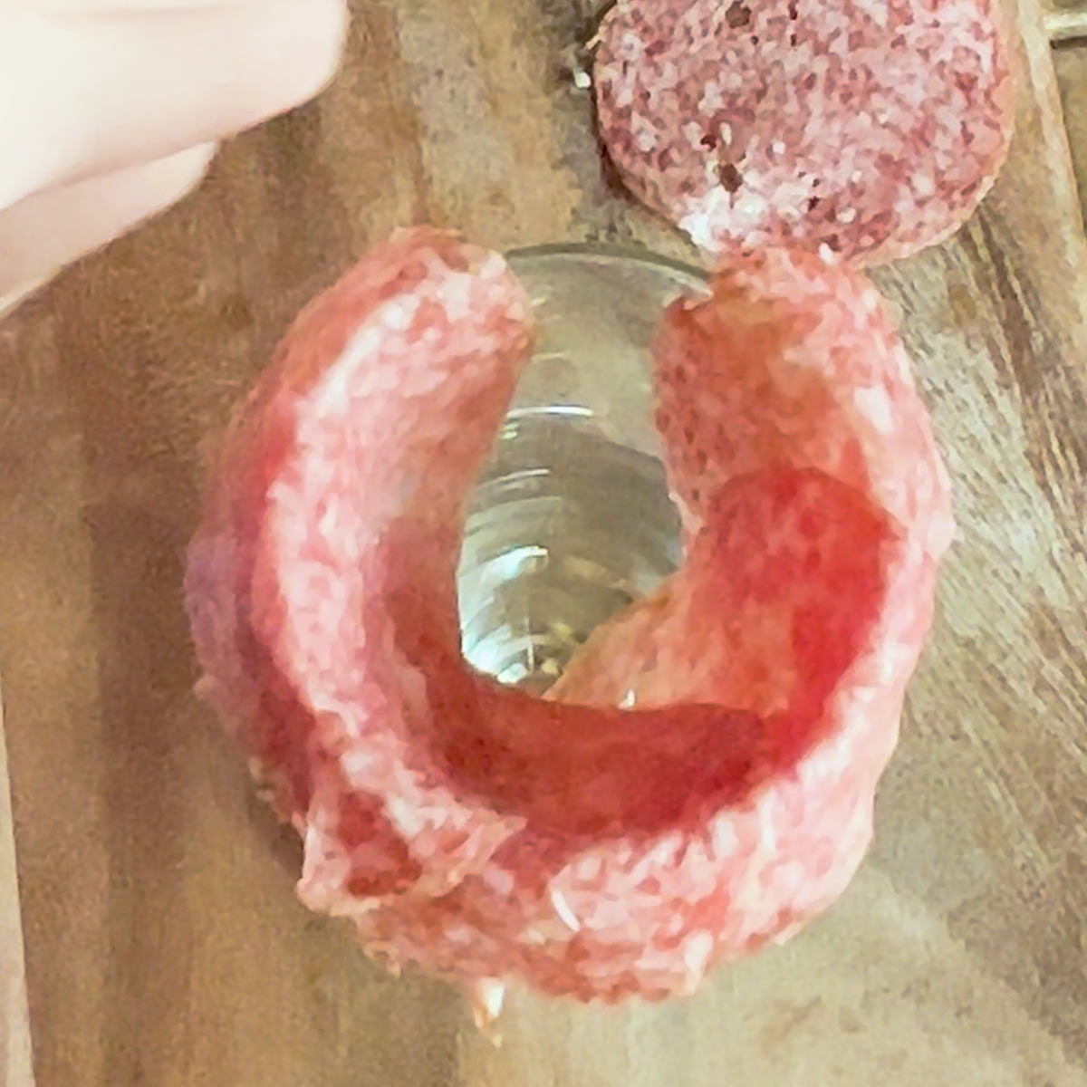 making salami rose with flexible salami slices