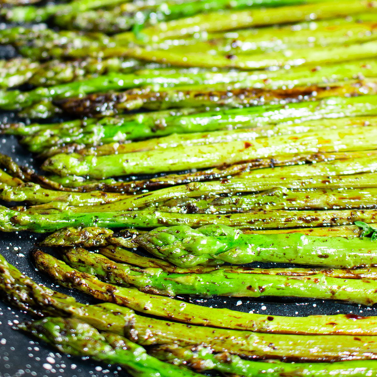 pan seared green asparagus