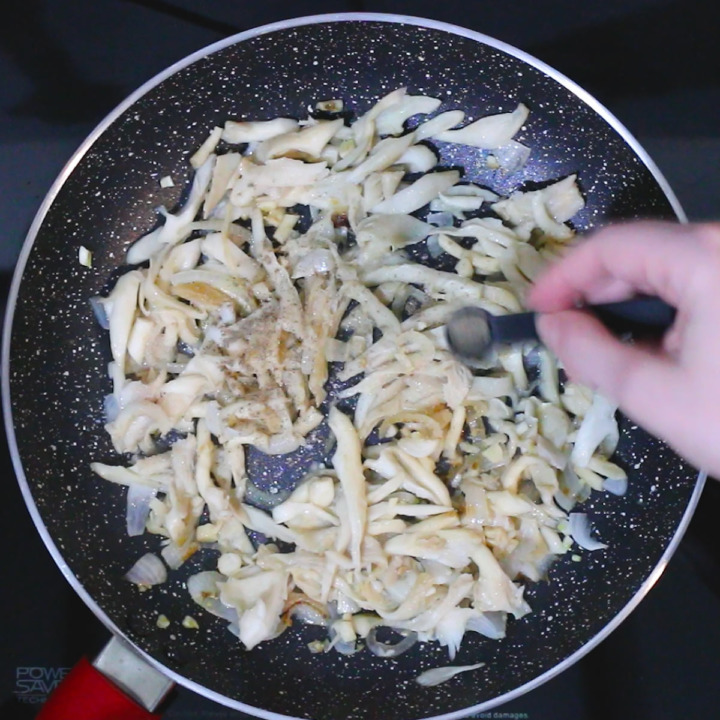 White Wine Sautéed Oyster Mushrooms Recipe