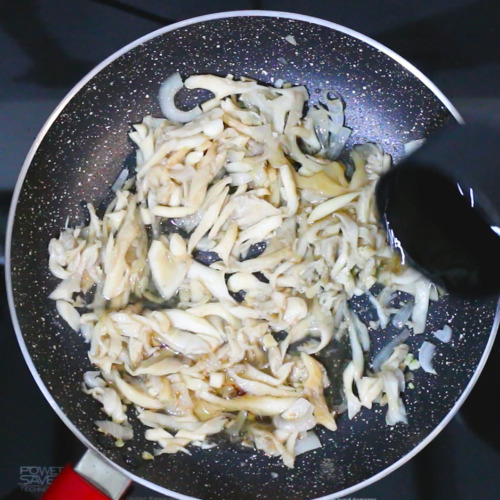 White Wine Sautéed Oyster Mushrooms Recipe