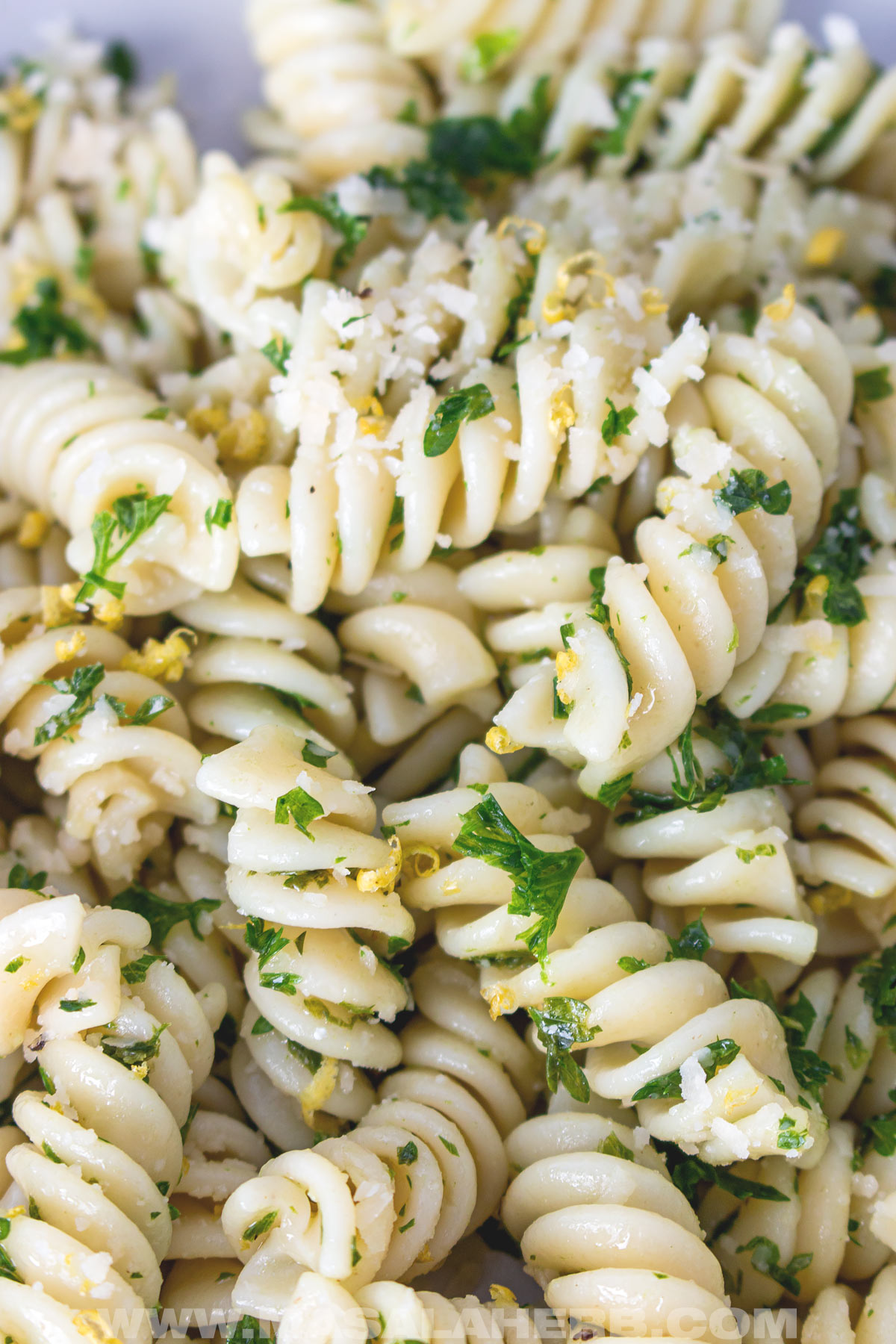 close up of parsley lemon pasta