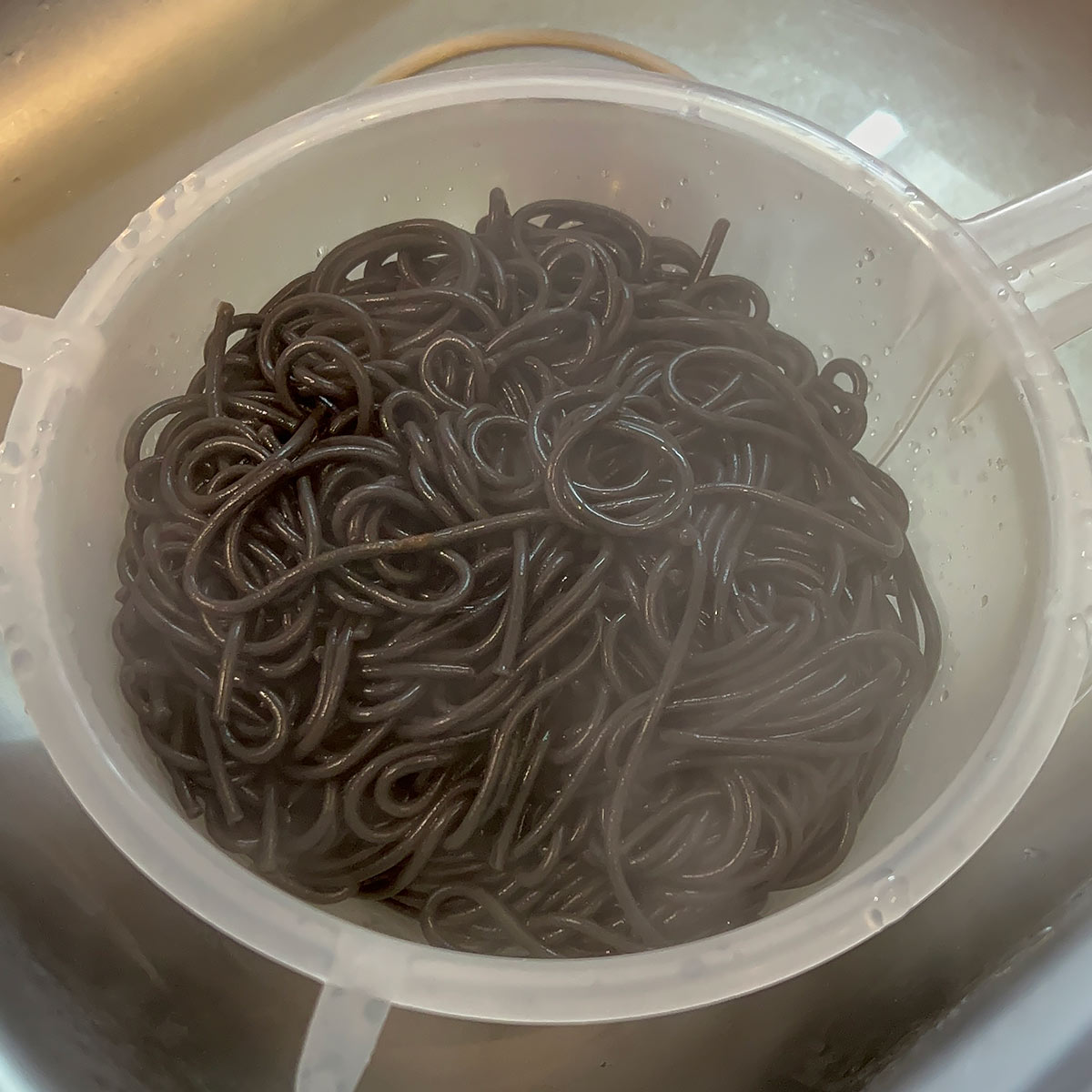 strain black spaghetti