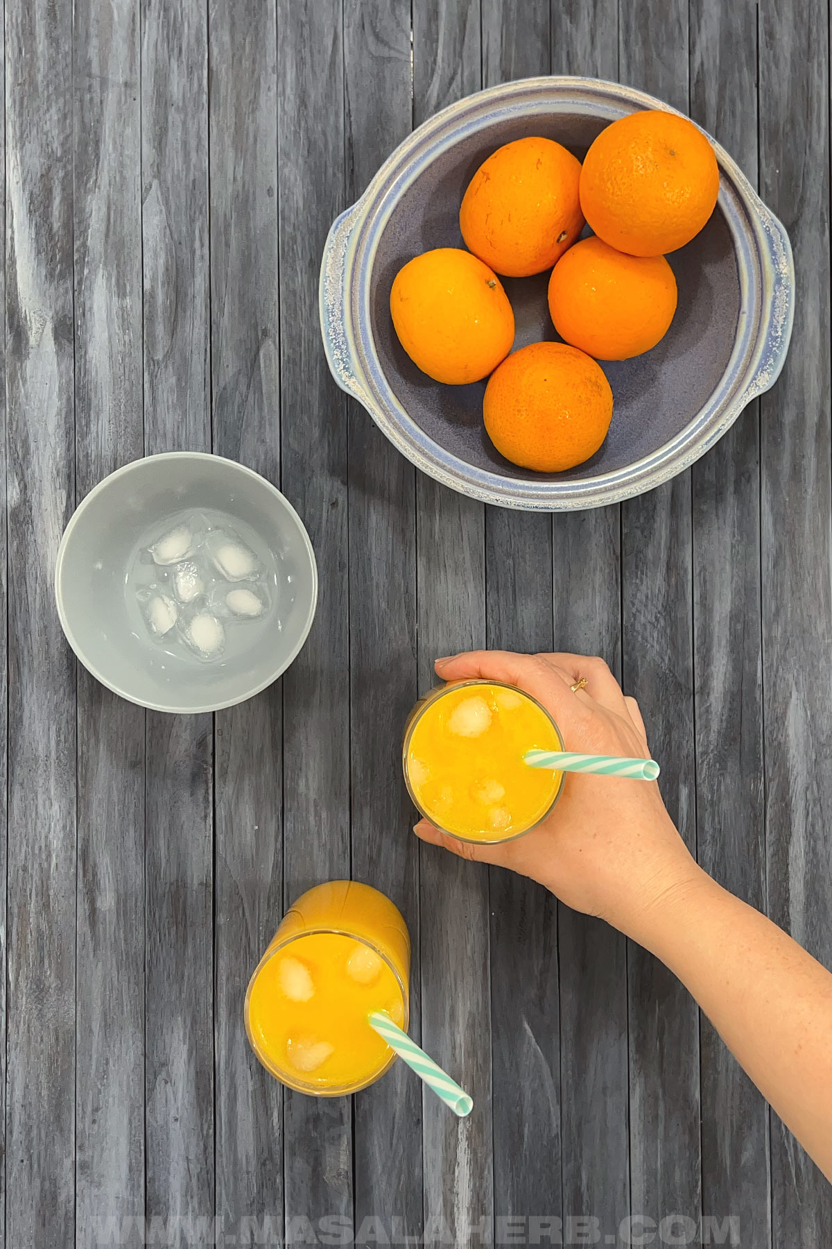 fresh mandarin juice top down view