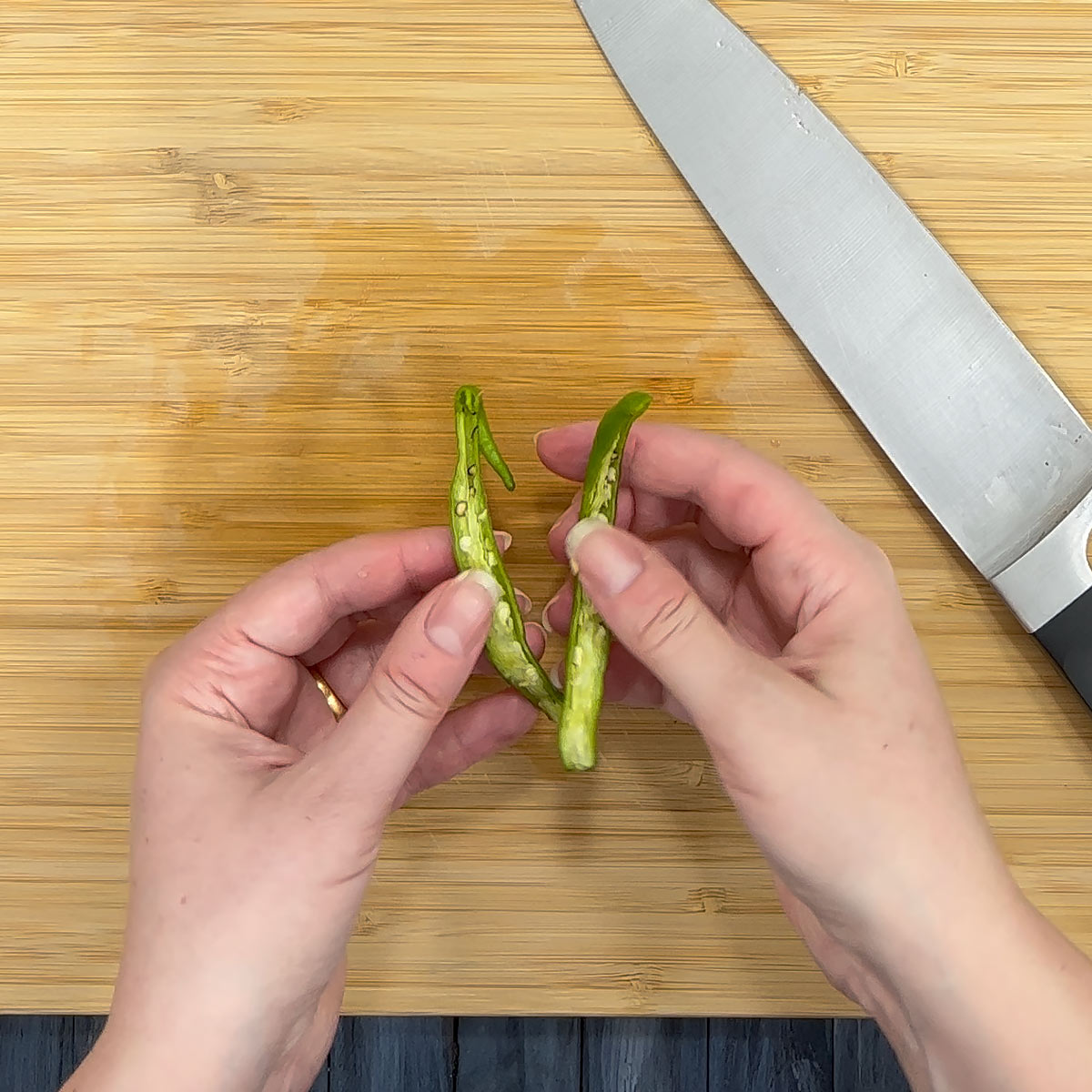 slit open green chili