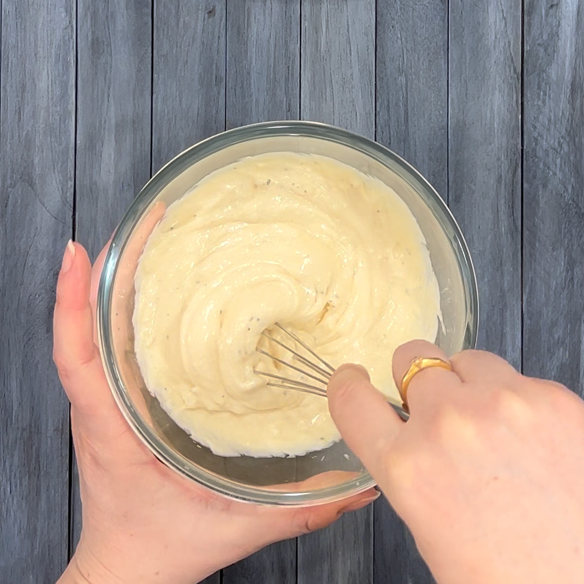mix garlic aioli