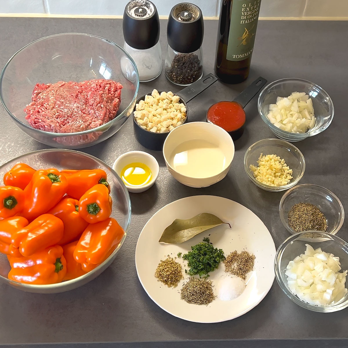 French Meat Stuffed Peppers ingredients