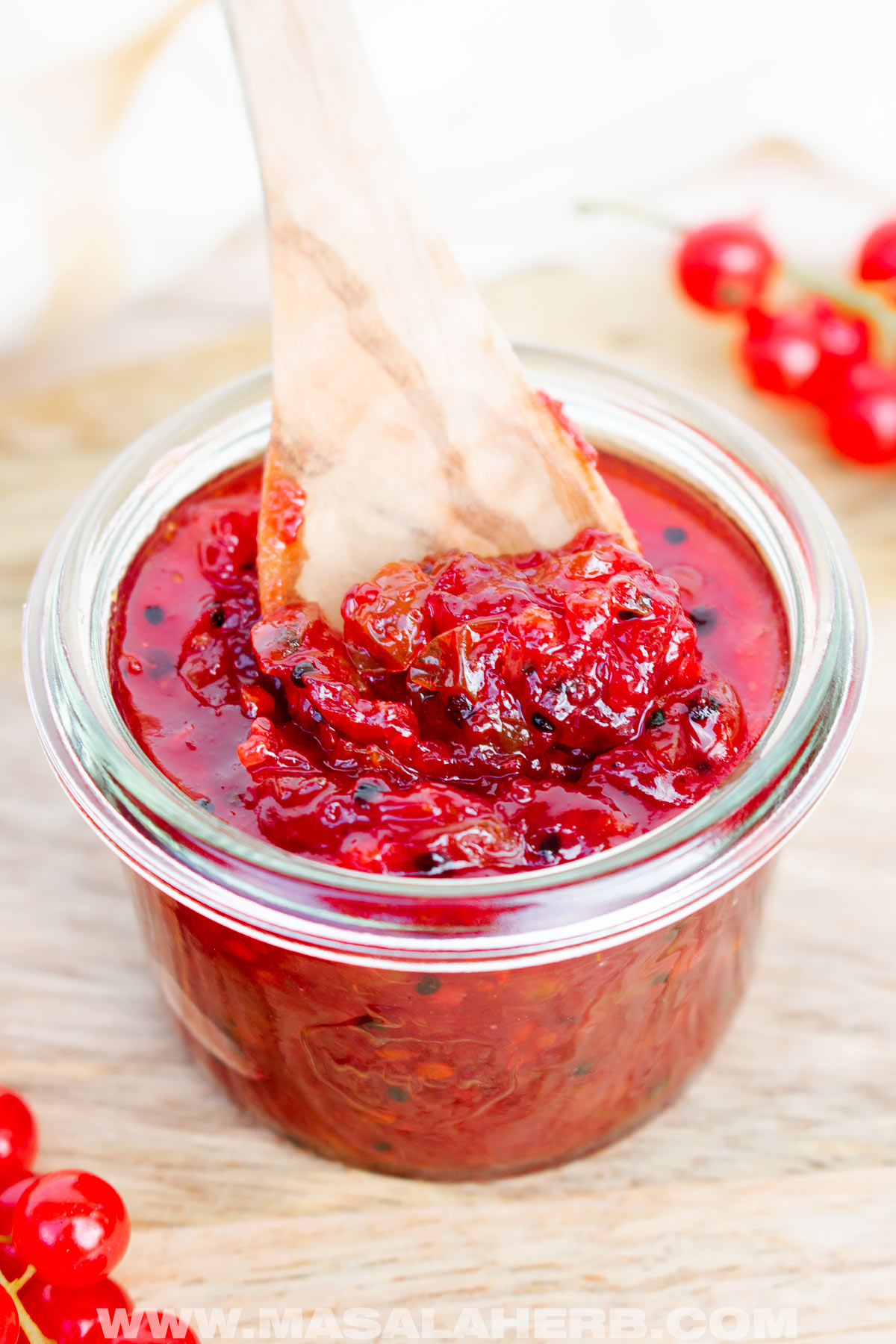 chutney with red currants