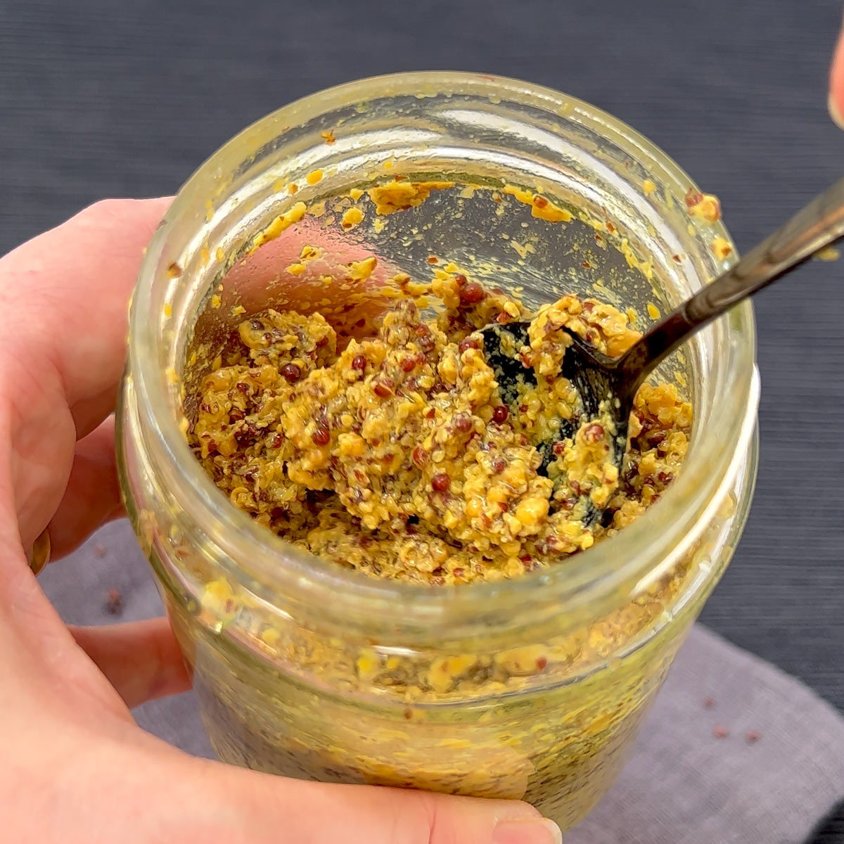 mix mustard paste