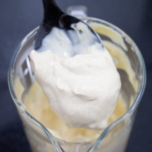 How to Make Mayonnaise in 5 Minutes