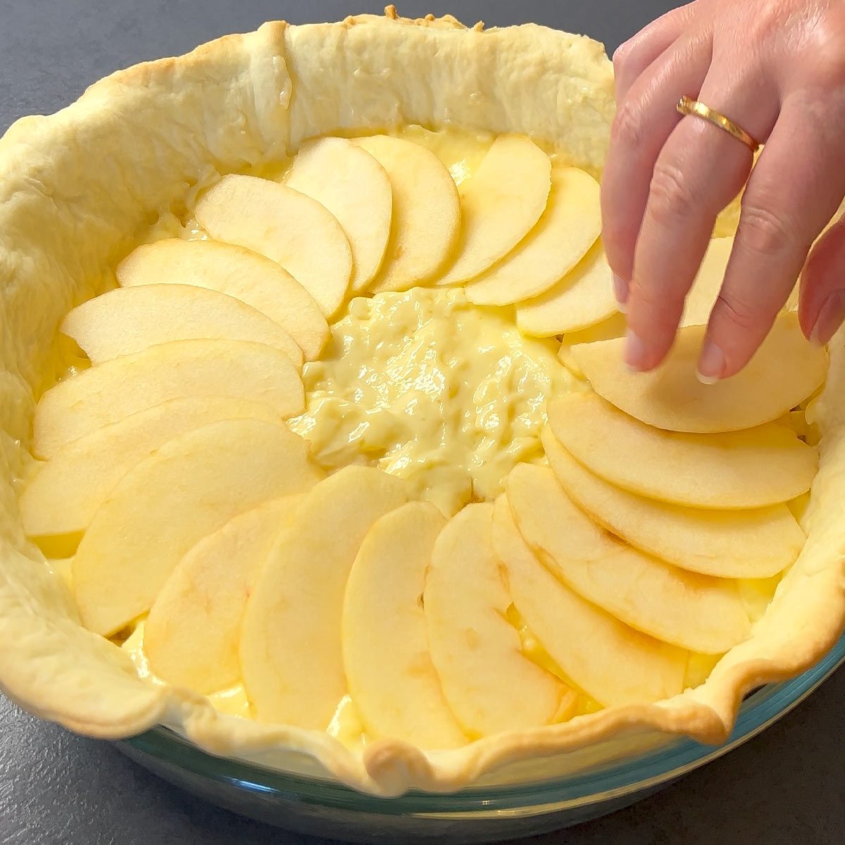 repeat the apple layer
