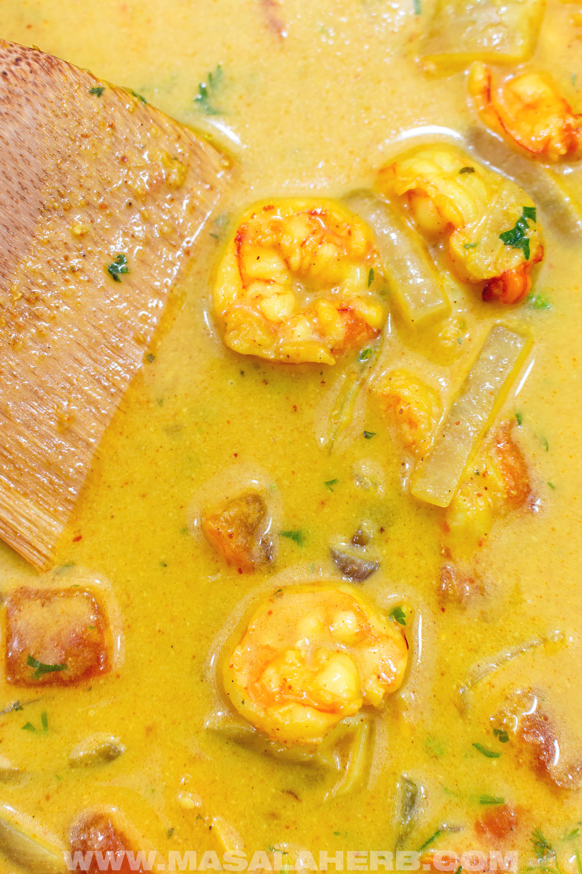 coconut and shrimp curry